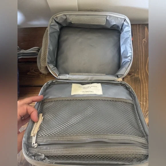 Pottery Barn Kids Hot Wheels Backpack with Matching LunchBox. - Picture 6 of 8